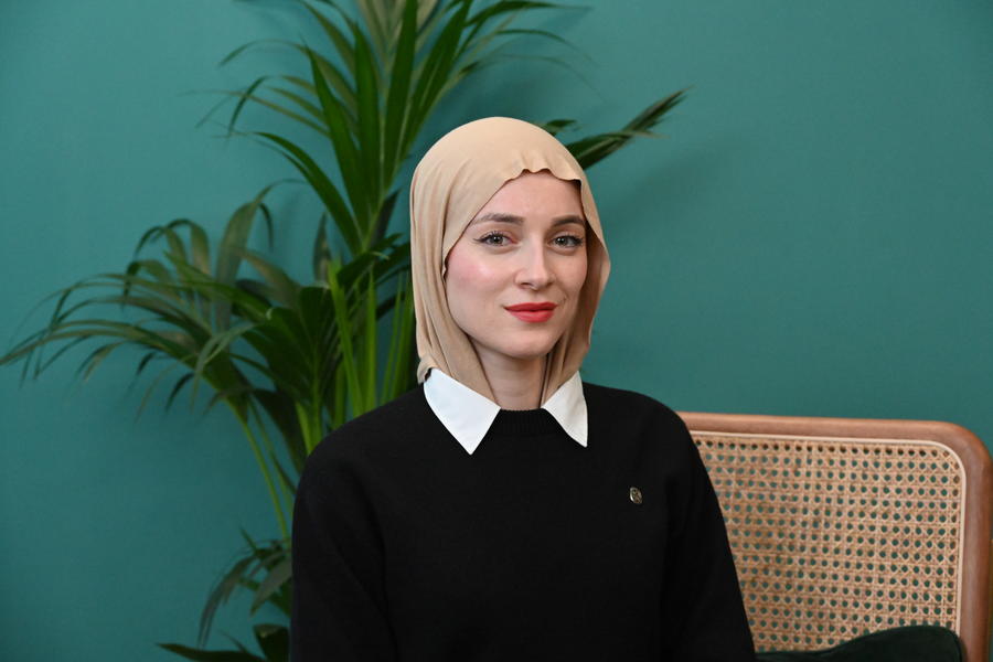 Image of sara